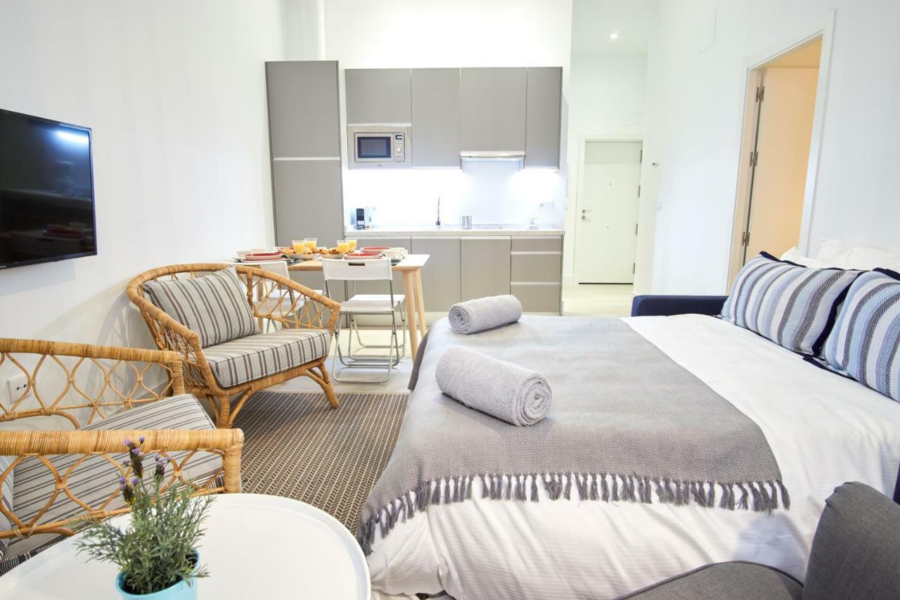 Ohliving Cathedral Apartment Севиля Екстериор снимка